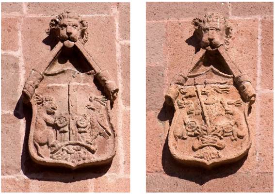 Blasones de la fachada de la iglesia de Ixmiquilpan, Hidalgo, México